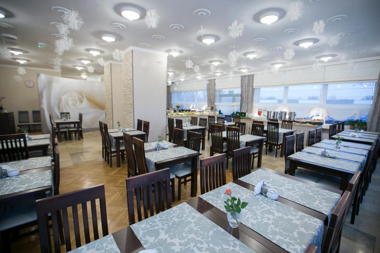 Interferie Cechsztyn Hotel Ustronie Morskie Eksteriør billede